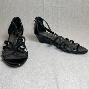 Dexflex Comfort | Black Faux Patent Leather Strappy Wedge Sandals | Size 7.5